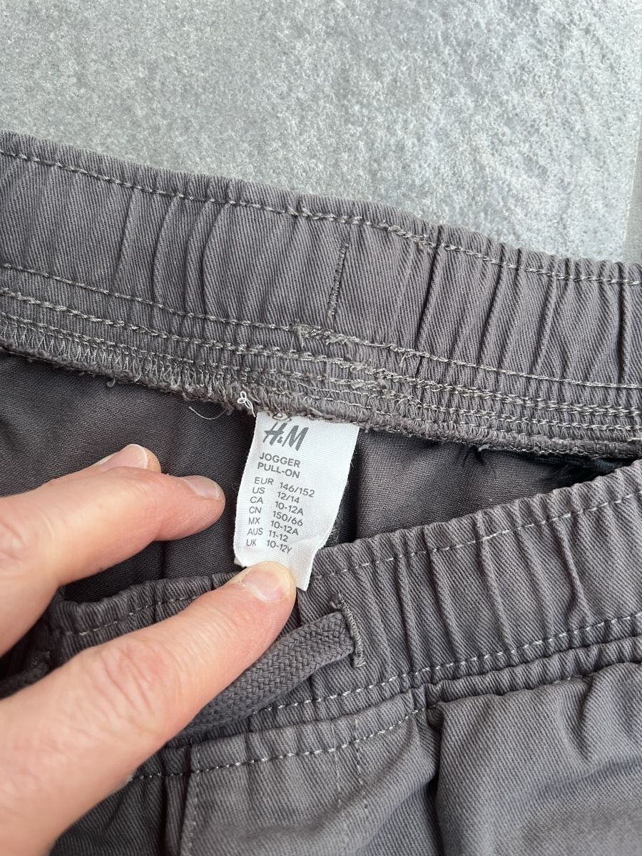 Hosen: Shorts / Jogger Pull-on 146/152 – Gebraucht aus Wil ZH von Wonderwoman76 1