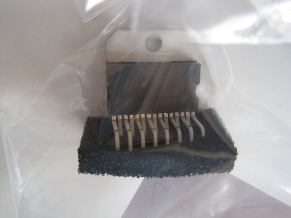 136 IC`s mit unterschiedlichen Funktionen (Neu (gemäss Beschreibung ...