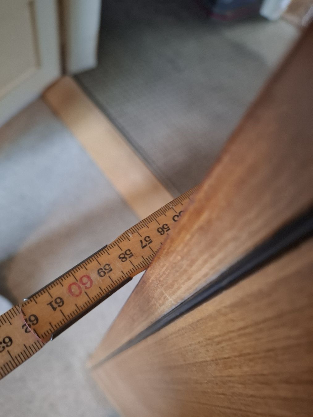 Schränke: Vintage Kleiderschrank – Gebraucht aus Wil SG von die-wohnung 5