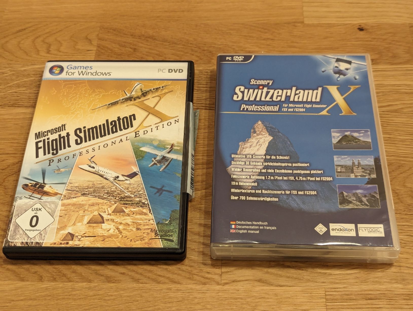 Microsoft Spiele: MS Flight Simulator X Professional Edition + CH Scenery – Gebraucht aus Zürich von