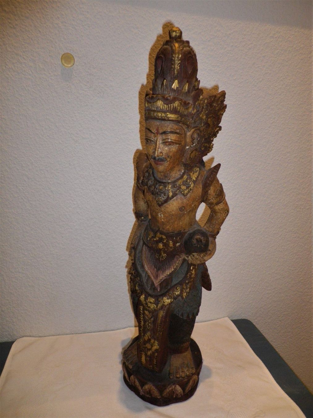 Figuren: Asiatische Holzfigur Verm. Bali – Gebraucht aus Reinach BL von Annodomini 2