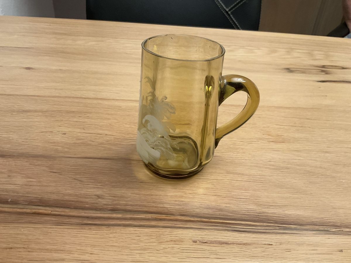 Bicchieri: Jugendstil Henkelbecher Handbemalt – Usato da Galgenen venduto da Schwantli 1
