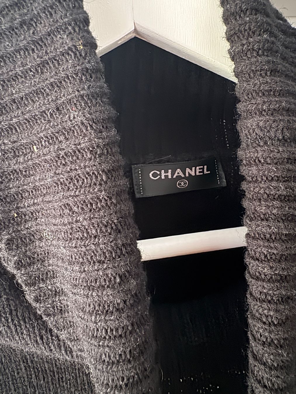 Chanel Maglioni & Felpe: Vintage Chanel 1995 Sweater – Usato da Nyon venduto da My_wardrobe 3