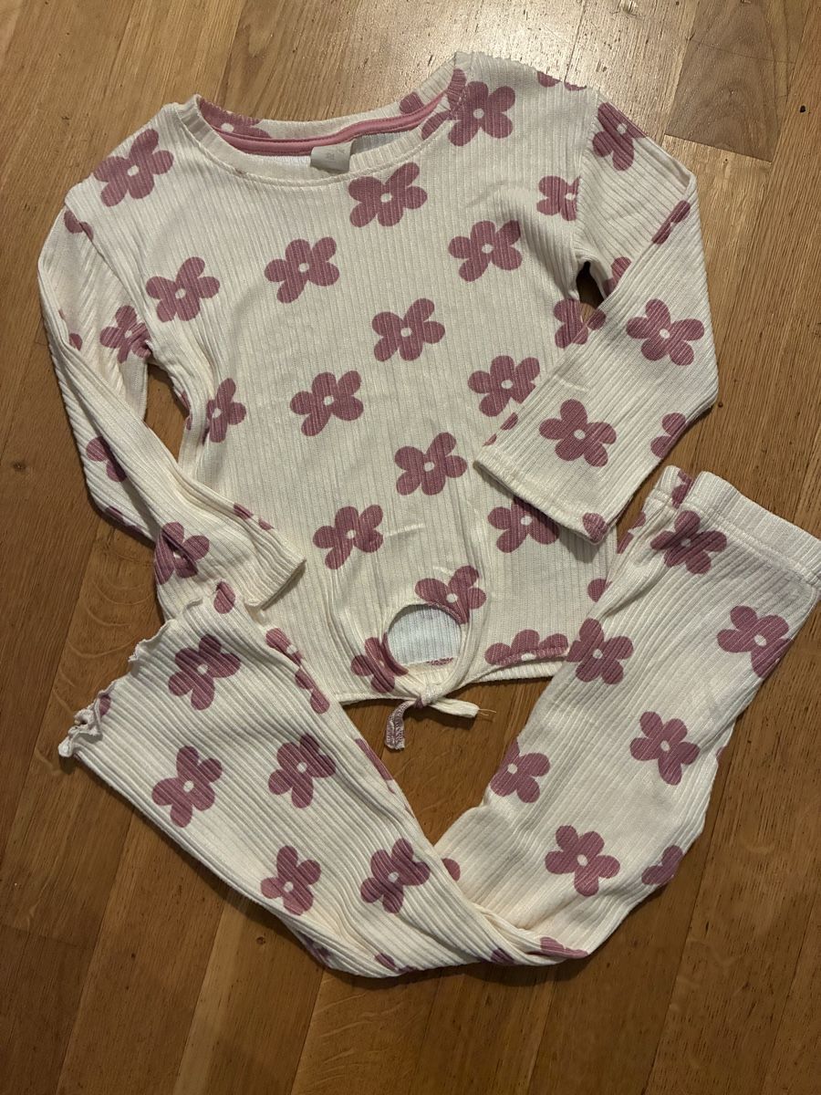 Lotti & Set di vestiti: Tolles Set Gr. 104, Neu – Nuovo (secondo la descrizione) da richterswil venduto da lunamarie001