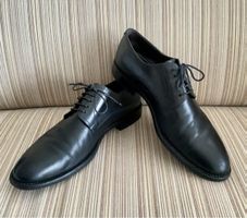 HUGO BOSS Herrenschuhe made in Italy Gr. 7 / ca. EU 41
