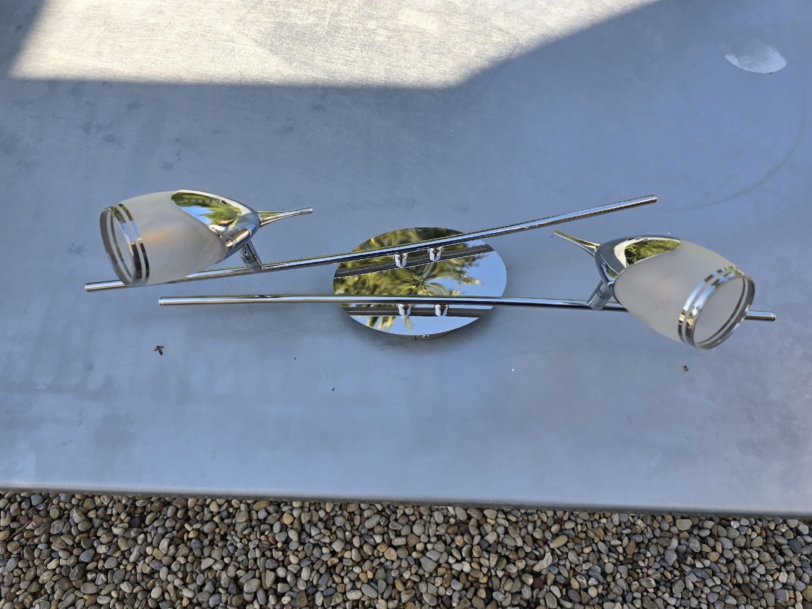 Lampes: Deckenlampe Chrom matt/glanz mit 2 Spots gebraucht – D'occasion à Schönengrund par XLOS 1