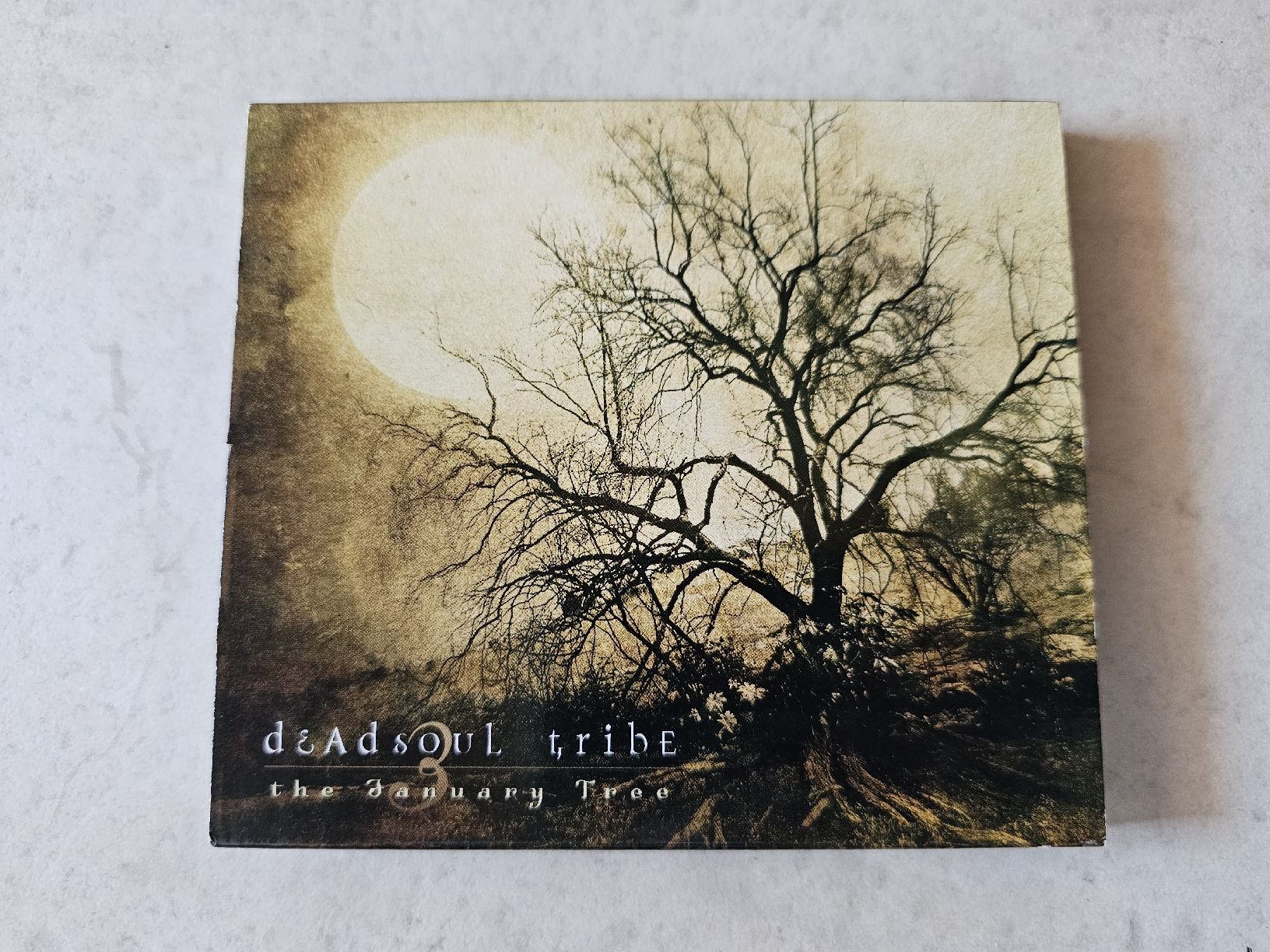 CDs: Deadsoul Tribe  -  The January Tree – D'occasion à Schneisingen par backstore24