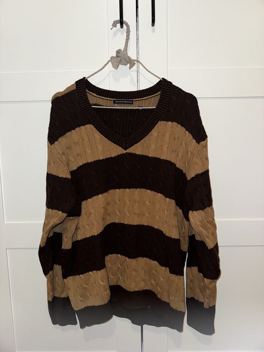 Maglioni & Felpe: Pullover Brandy Melville one size – Usato da Zürich venduto da alb_9xcn 1