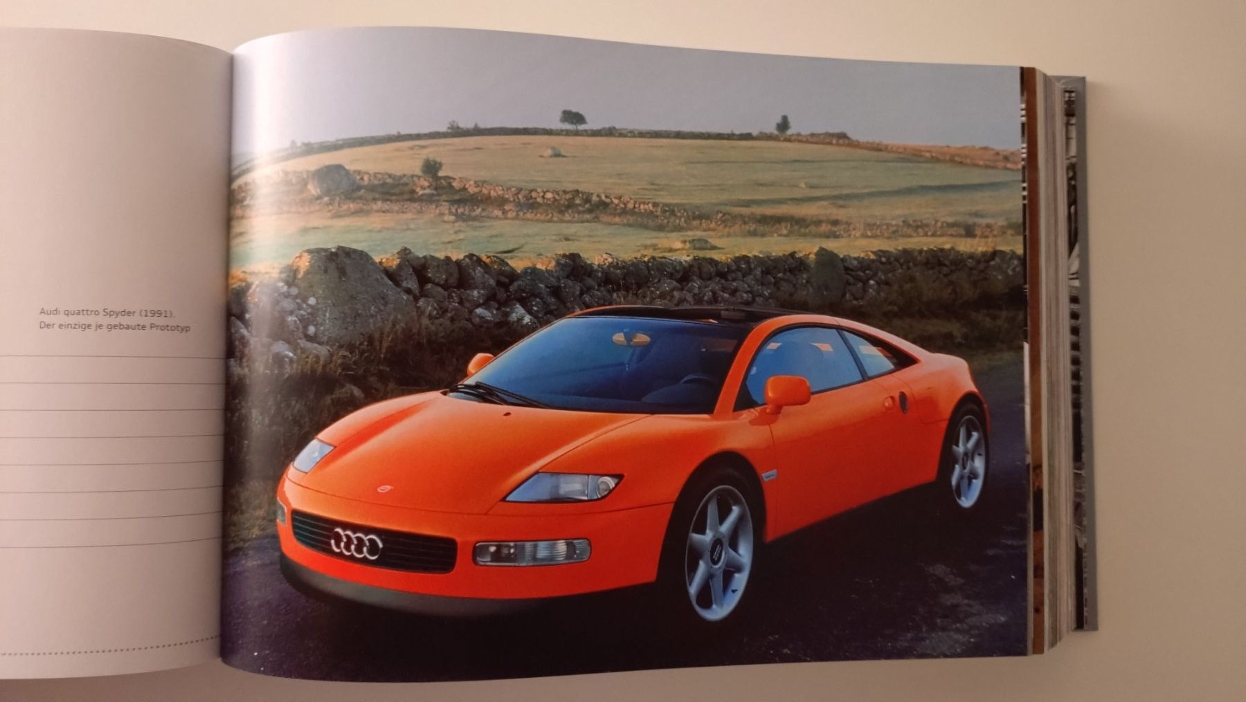 Zeitschriften & Magazine: AUDI - 365 Tage - Buch / Prospekt / Unikat – Neu (gemäss Beschreibung) aus Viganello von CARLiteratur 4