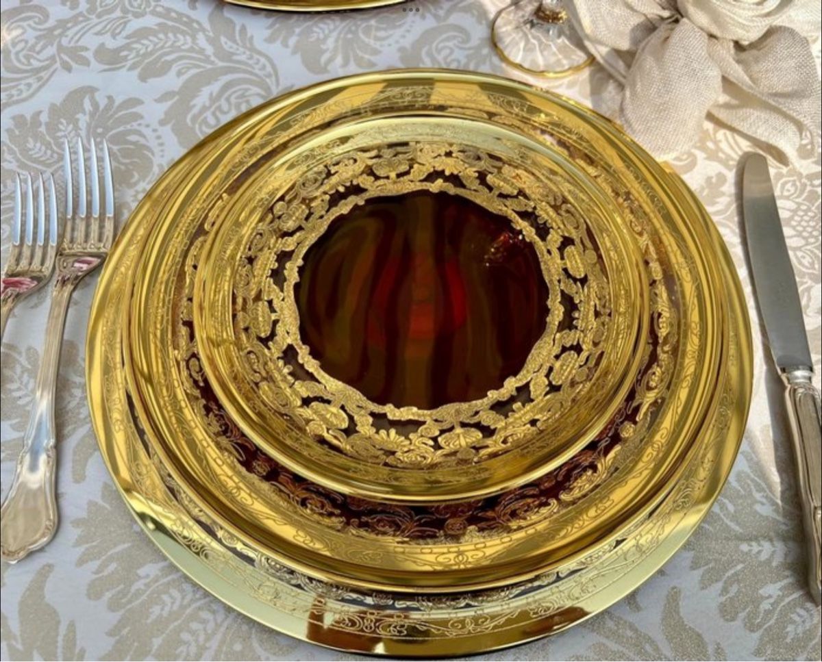 Set di piatti: Piatti in cristallo e oro 24kt – Nuovo (secondo la descrizione) da Bern venduto da zero02