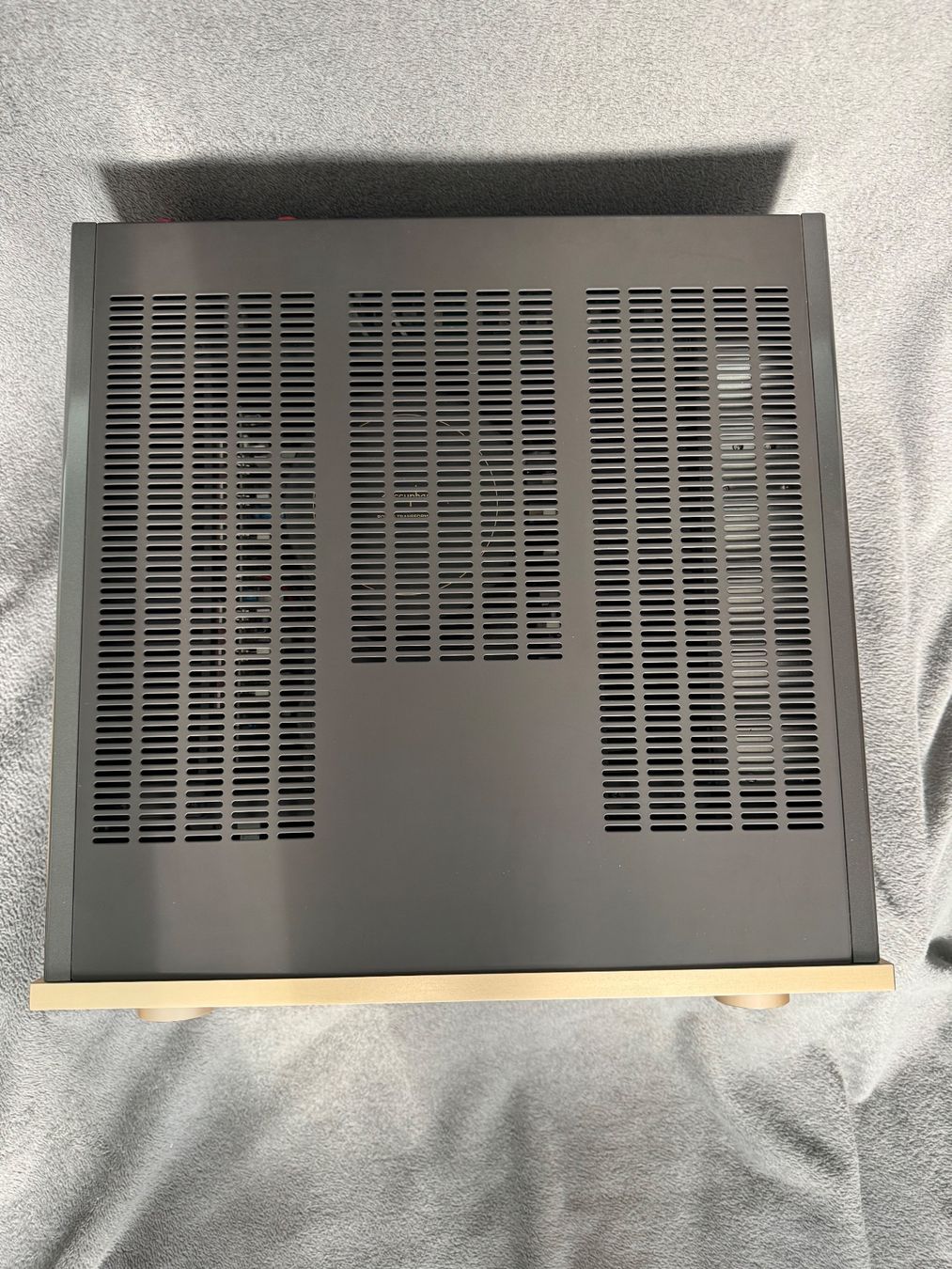 Accuphase Verstärker: Accuphase E-800 Class A Vollverstärker - wie neu – Gebraucht aus Hünenberg von Taschenlampe 5