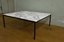 Florence Knoll Couchtisch T-Angle Knoll International Marmor