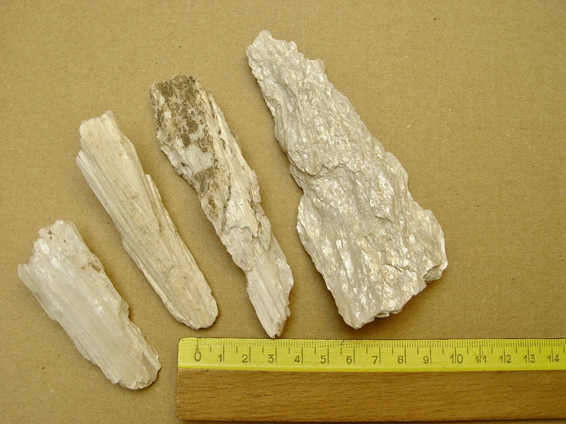 Mineralien & Heilsteine: Mineral – Gebraucht aus Henggart von elsternwerk 2