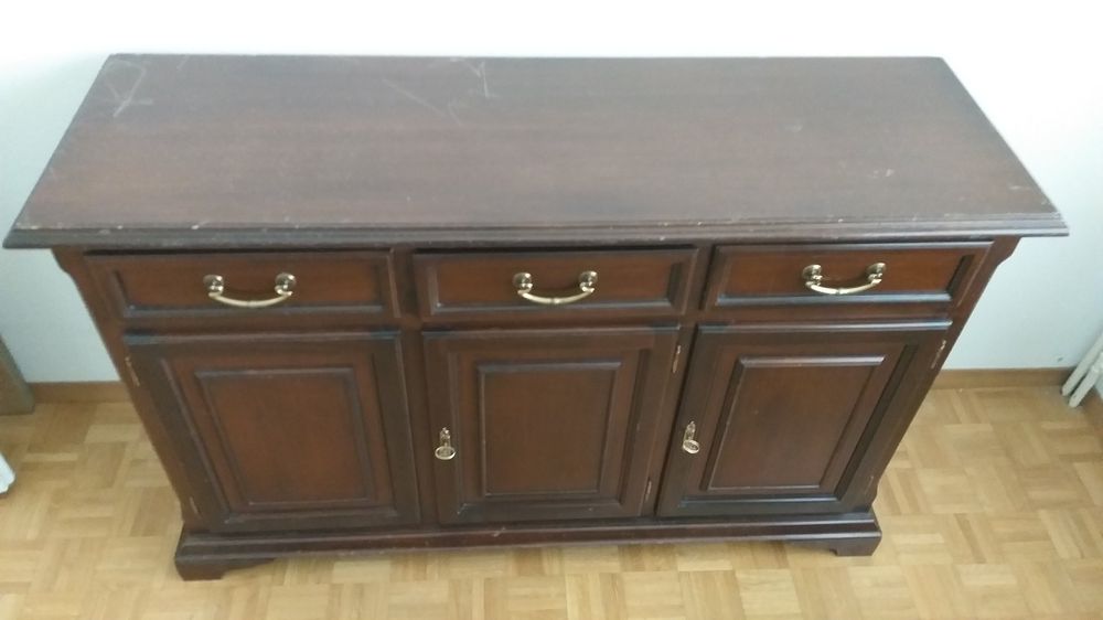 Commodes: SIdeboard Holz wie foto – D'occasion à Zürich par romf 2