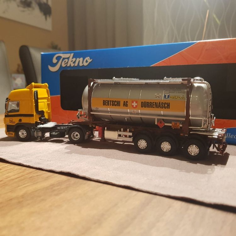 Remorque Citerne BERTSCHI TEKNO 1/50 - Modèle Réduit #3416 - Occasion Très Bon État