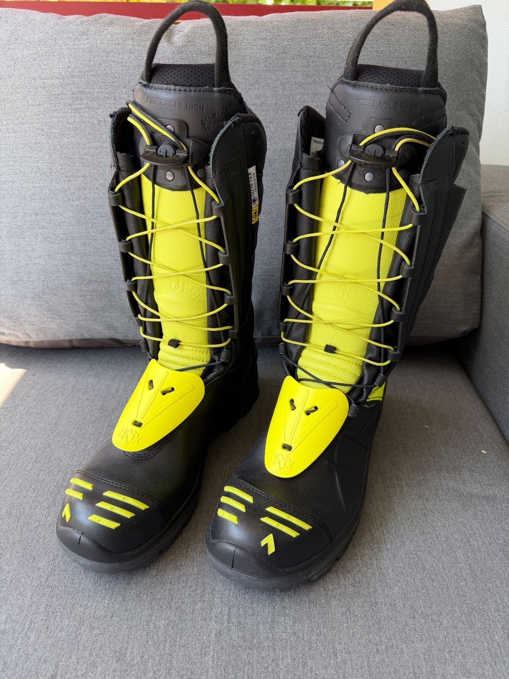 Haix Herrenschuhe: HAIX Fire Eagle High, Gr. 44 – Neu (gemäss Beschreibung) aus Zug von brucor 2