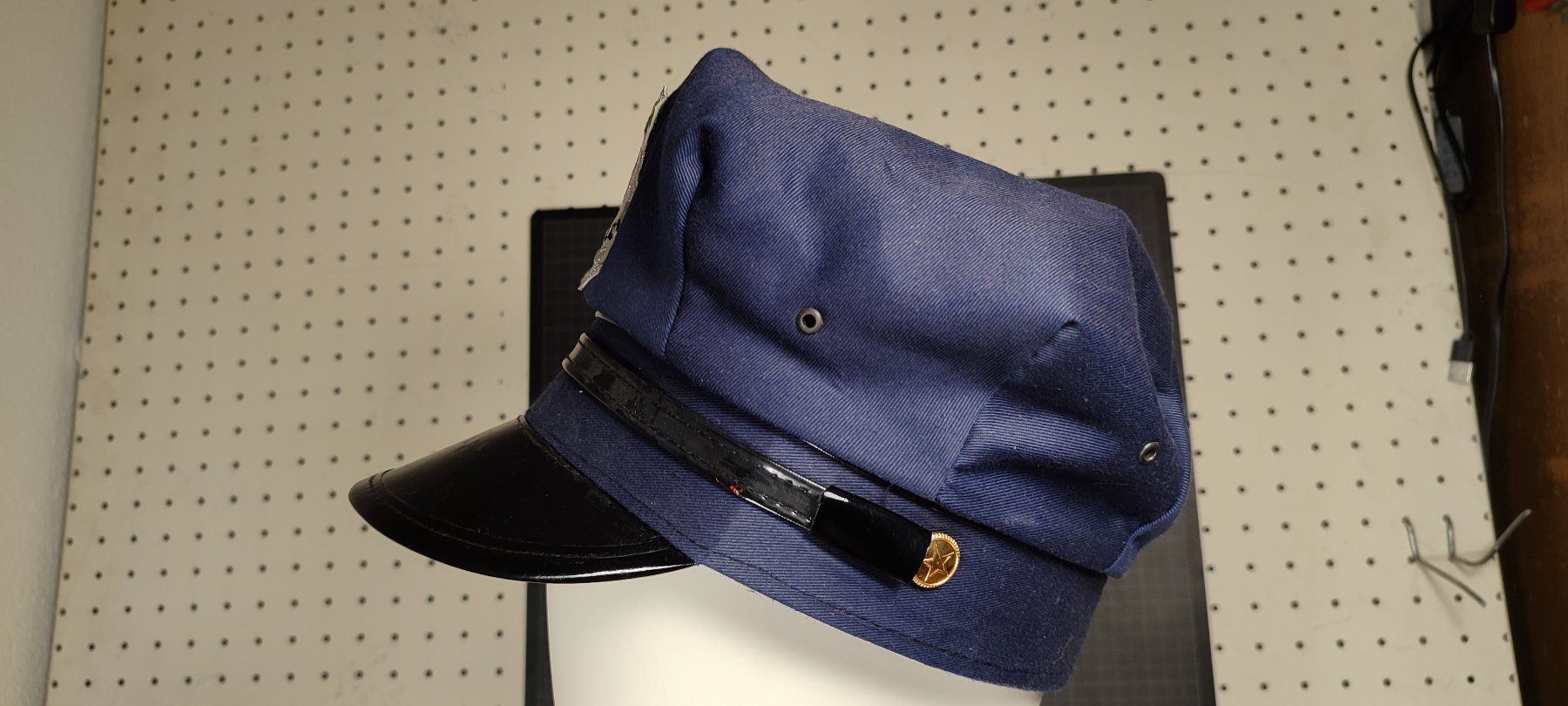 Copricapi, berretti & cappellini: Spezial Polizei Hut  Fasnacht oder Deko – Usato da Gelterkinden venduto da MYSTOREFORYOU4460 4