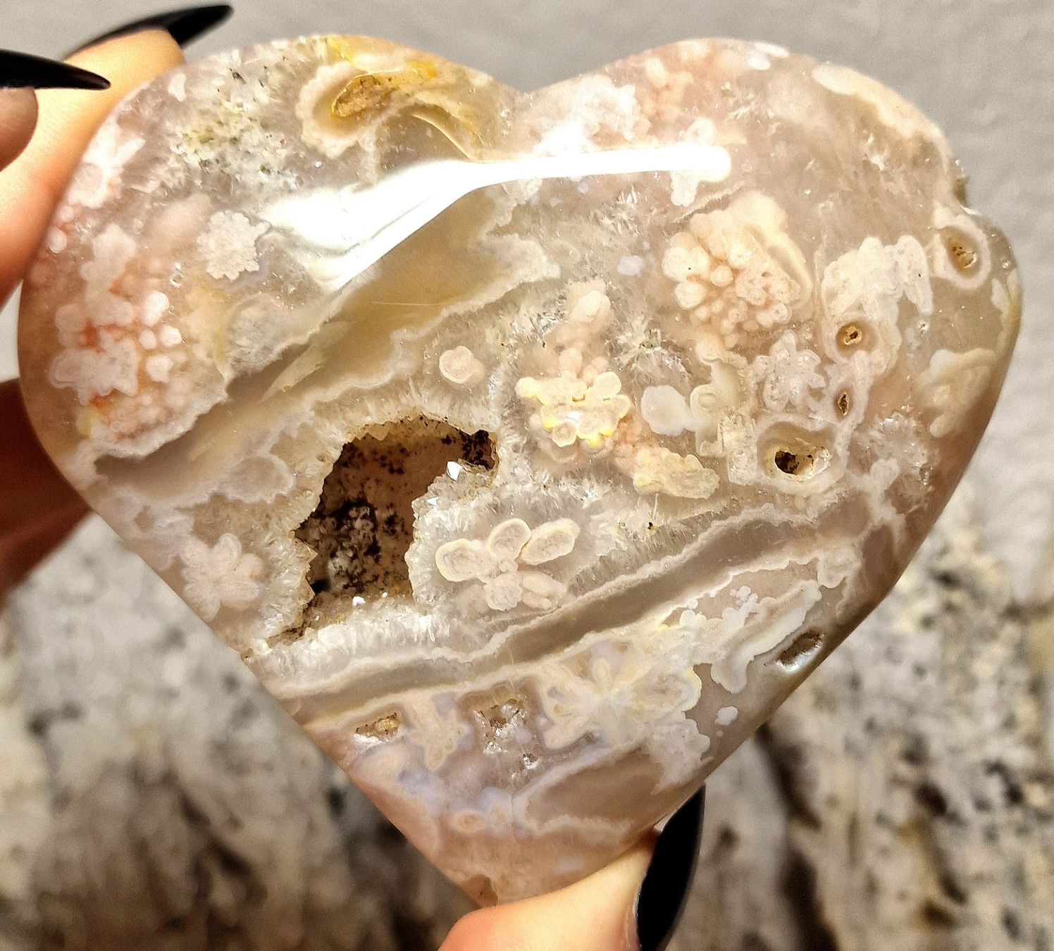 Minerali & Pietre curative: Hübsches Blumenachat Herz 265g – Nuovo (secondo la descrizione) da Matzingen venduto da Shay_Crystalz 1