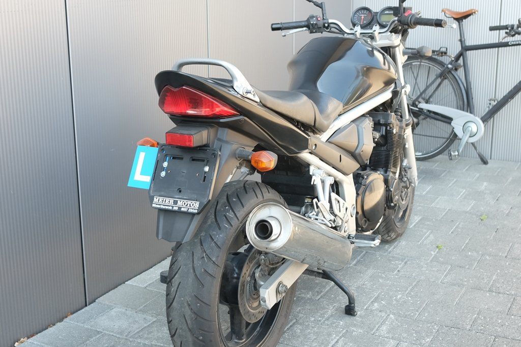 Suzuki Strasse: Suzuki GSF650A Bandit – Gebraucht aus Sargans von pirelli146 8