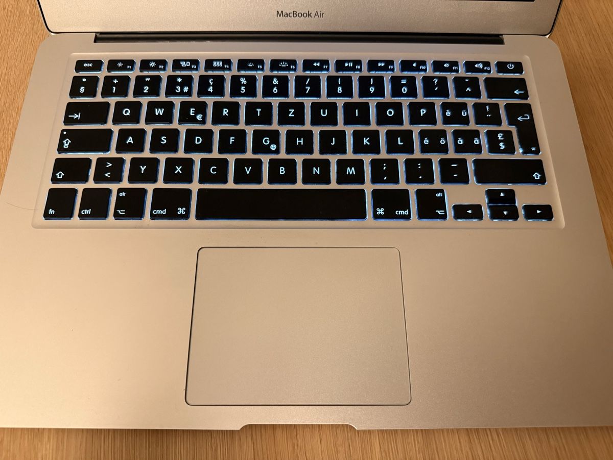 Apple Notebook: Apple MacBook Air 13-inch – Usato da Uitikon Waldegg venduto da chr_7bdv 1