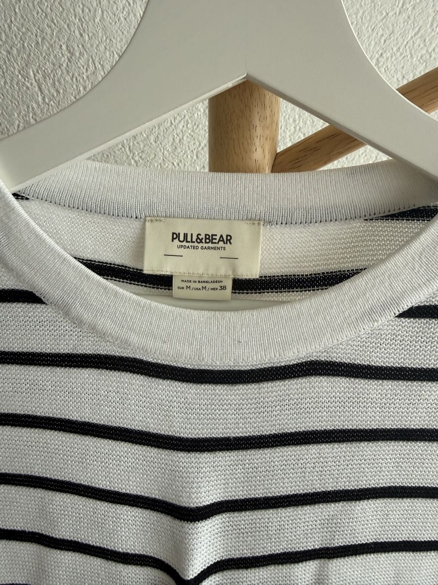 Pull&Bear T-shirt: Gestreiftes Tshirt, Grösse M – Usato da Cham venduto da CBirinci 1