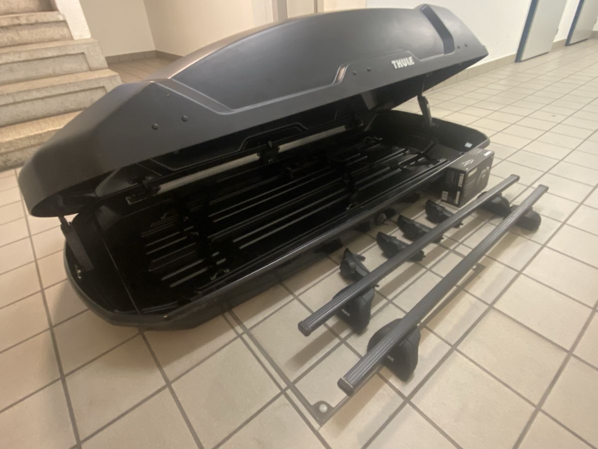 Thule Coffres de toit: Thule Dachbox FORCE XT L + Dachträger und Rapid System – D'occasion à Zürich par Ricciand 2