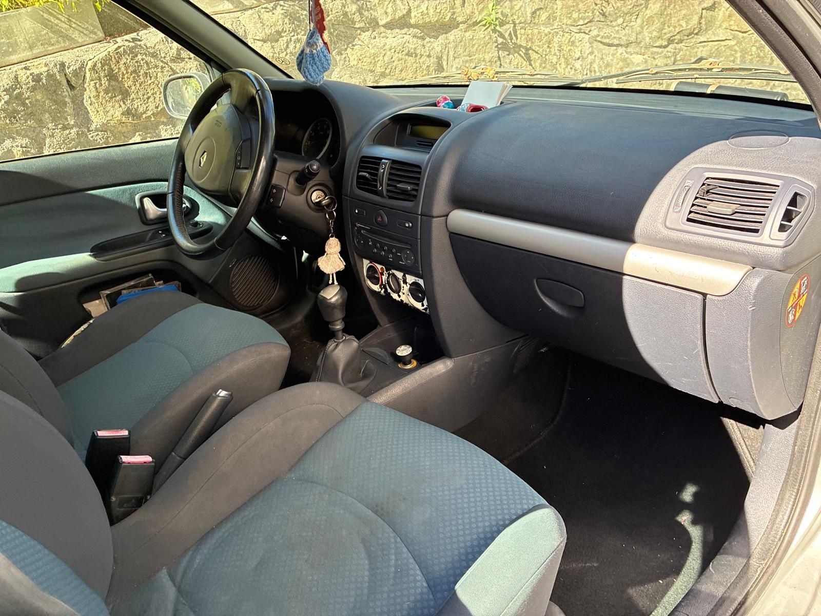 Renault Autos: Renault Clio 1.4 16V – Gebraucht aus Uznach von ItsL3FloPvP 6