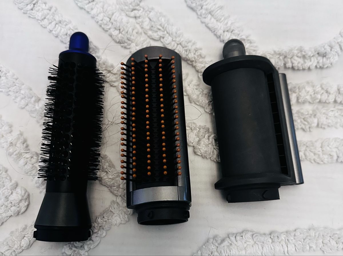Dyson Sèche-cheveux: Dyson Airwrap Complete Long Haarstyler – D'occasion à Küssnacht am Rigi par Stuhli 2