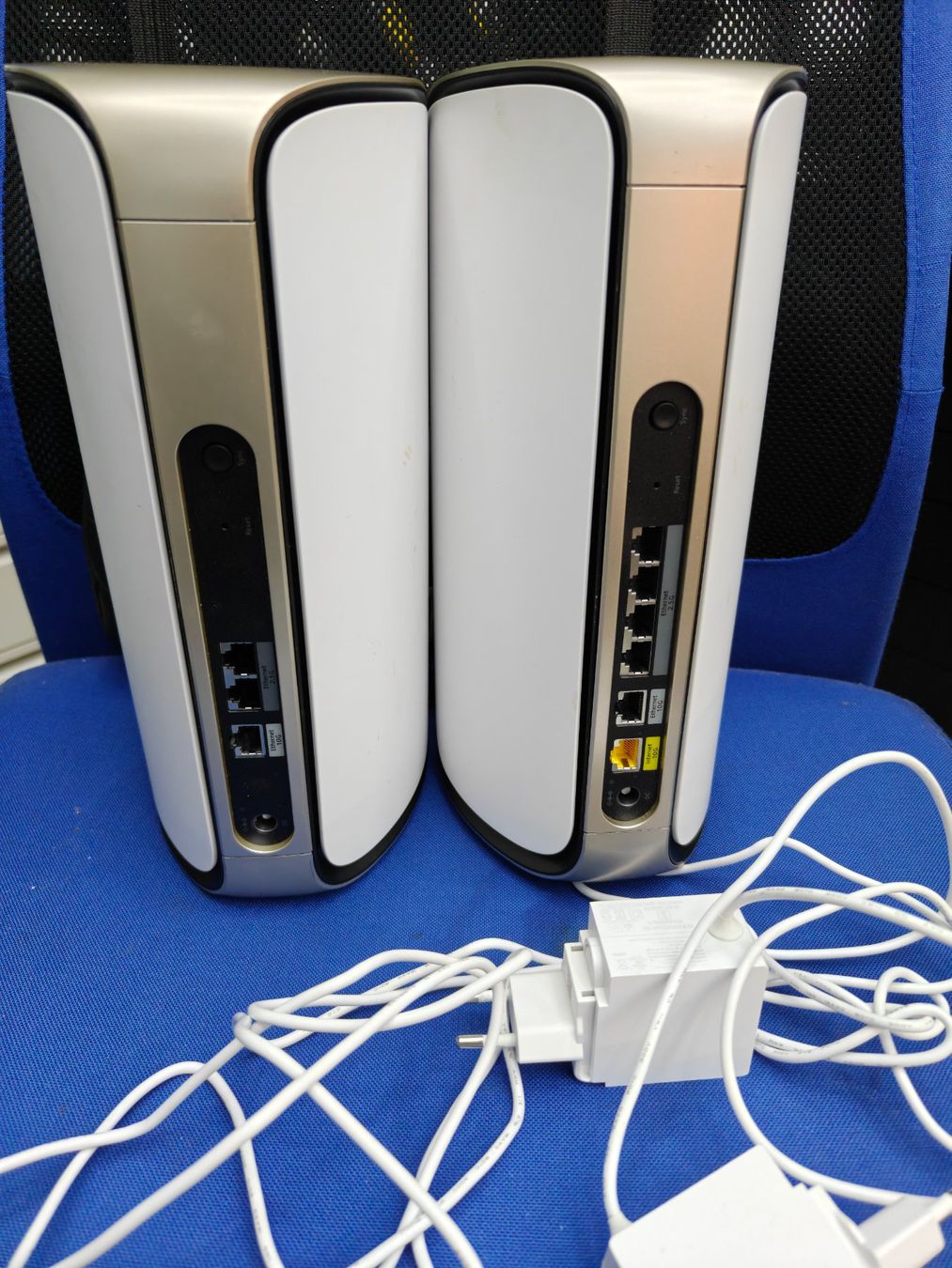 Modem & Router: Netgear Orbi 970 2er Pack Ab100.Fr – Difettoso da Solothurn venduto da Electronic.3 3
