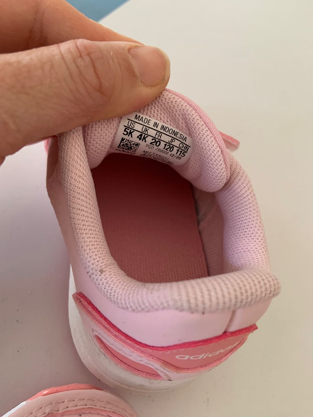 Adidas Scarpe per ragazzi: Rosa Adidas Turnschuhe Gr. 20 – Nuovo (secondo la descrizione) da Birmensdorf ZH venduto da maca8485 2