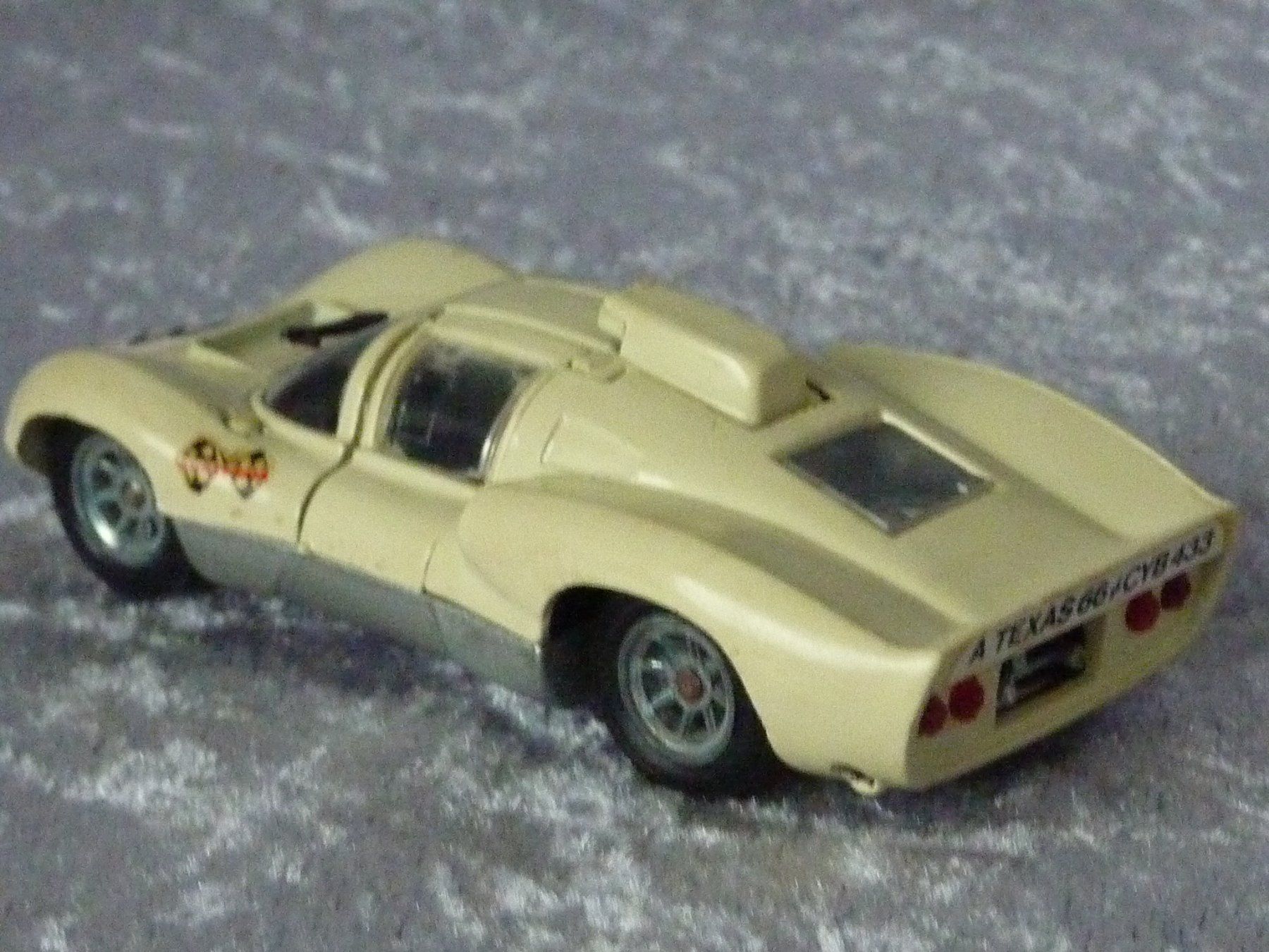 Modellini d'auto: Chaparral 2D 1:43 – Usato da Dürrenäsch venduto da modellautos4you 1