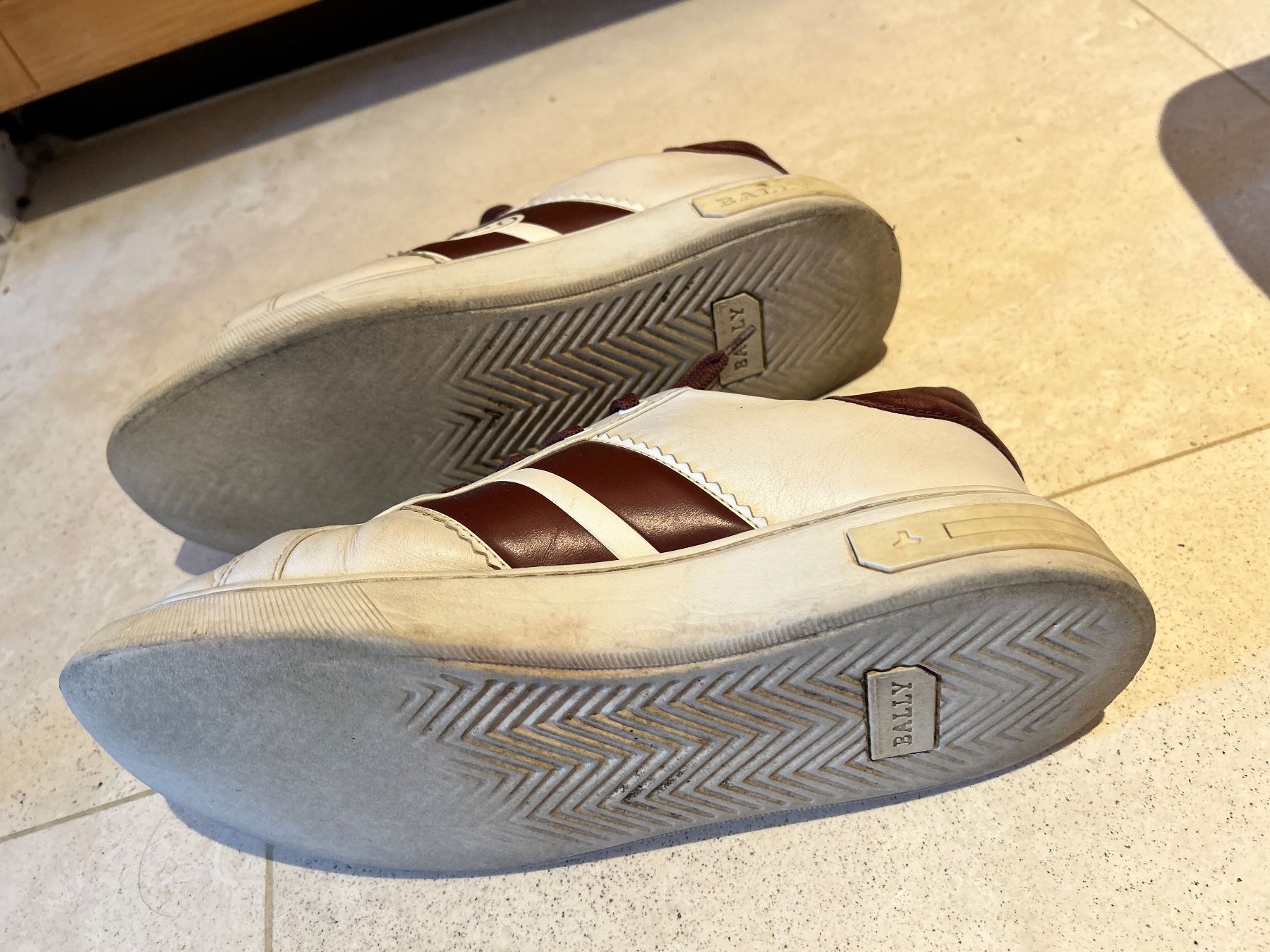 Bally Damenschuhe: Original Bally Sneakers – Gebraucht aus Zürich von predisha 3