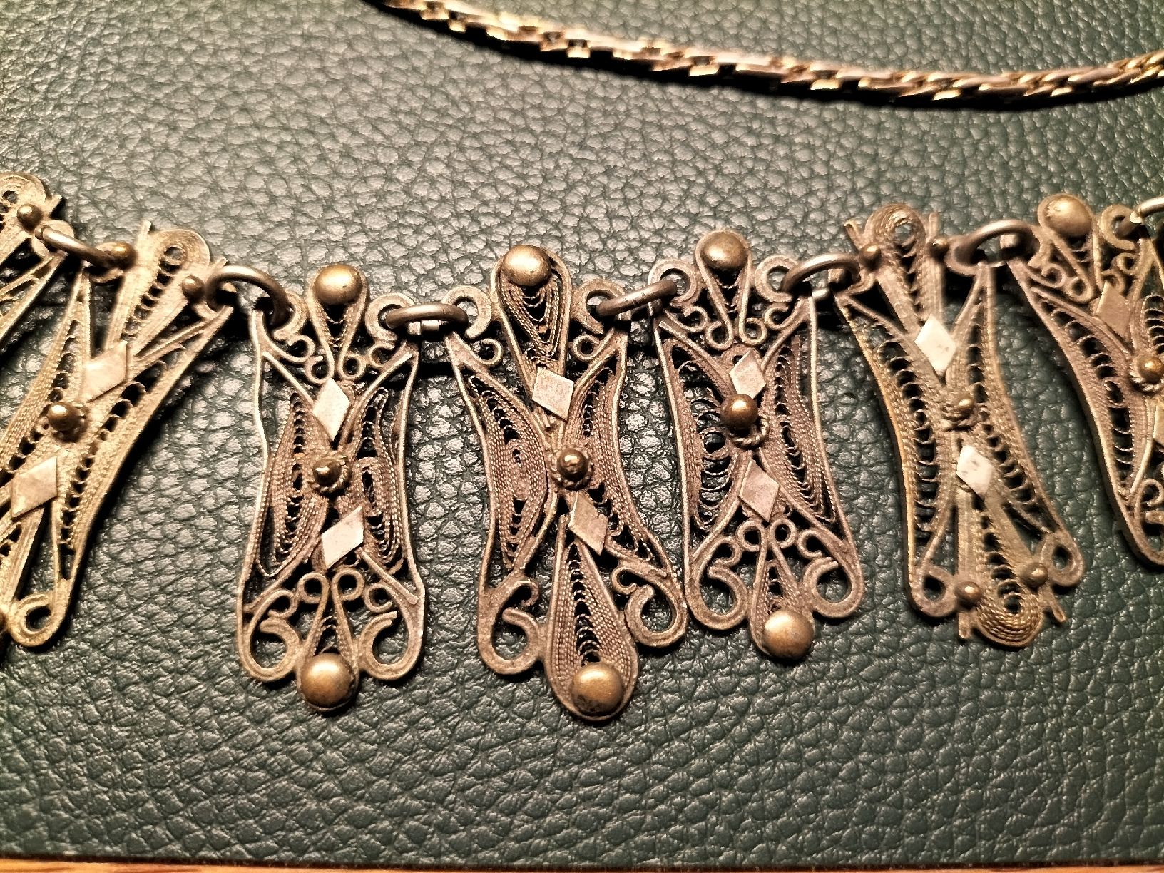 Altri gioielli: Vintage/Antik Modeschmuck Konvolut – Usato da Müselbach venduto da pat_9c9w 2