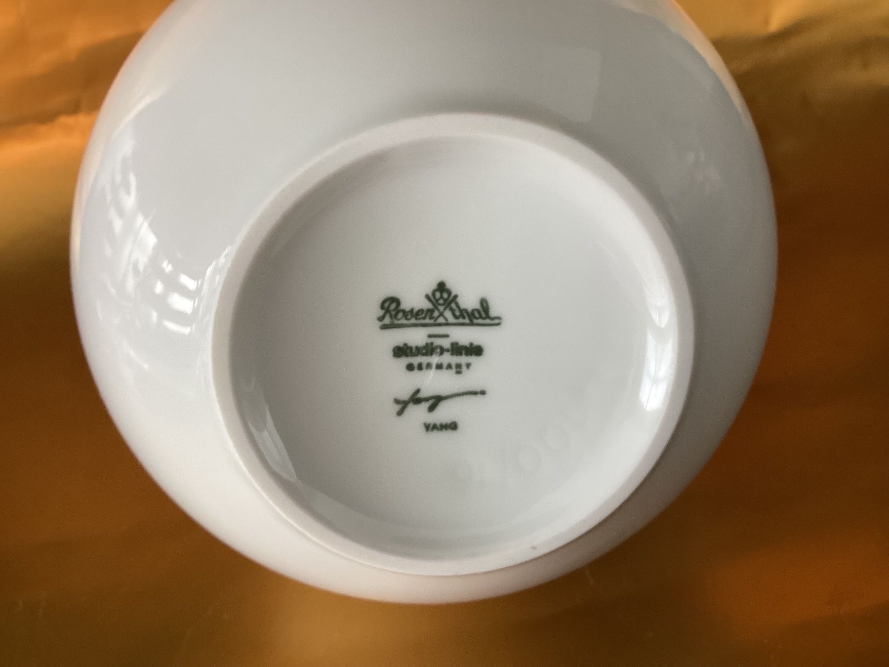 Rosenthal Vasi & Recipienti: Rosenthal/  weisse Blumenvase – Usato da Beinwil am See venduto da kae_gh7c 5