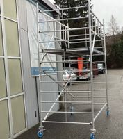 Rollgerüst breit Arbeitshöhe 4.20m weiterer Ausbau möglich