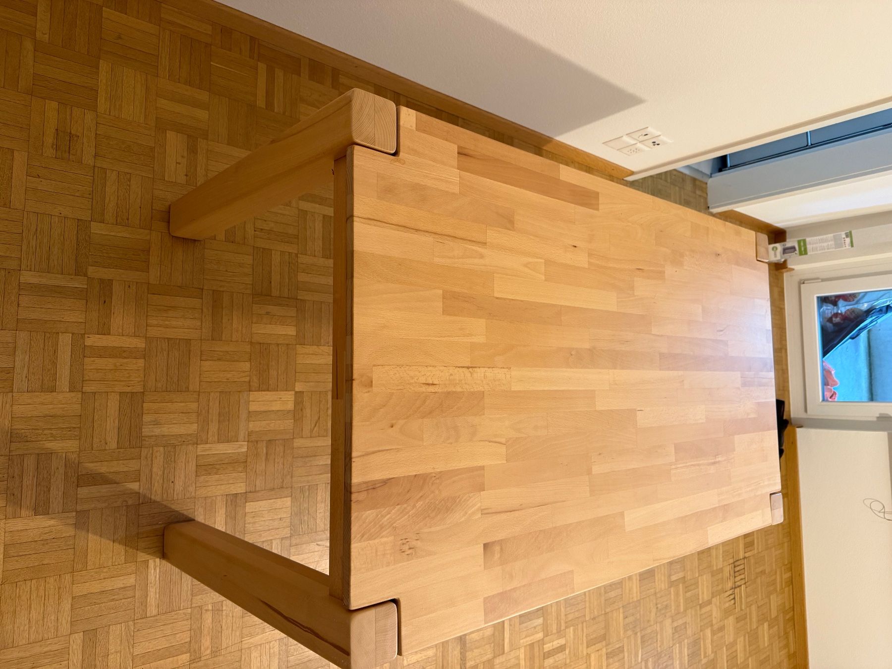 Articoli in legno: Massiver Esstisch aus Buche - Perfekt – Usato da Thalwil venduto da jabba2011