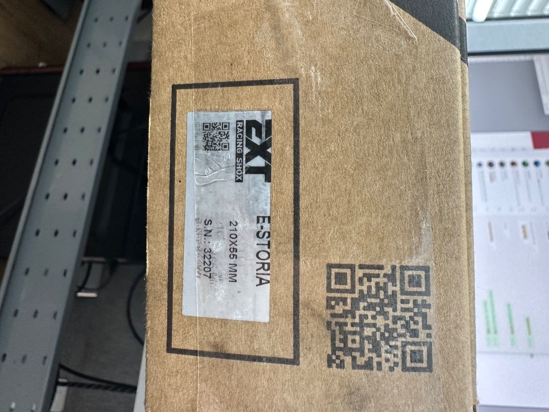 Pezzi di ricambio: EXT E-Storia Coil Dämpfer 210x55mm – Usato da Volketswil venduto da Taso 1