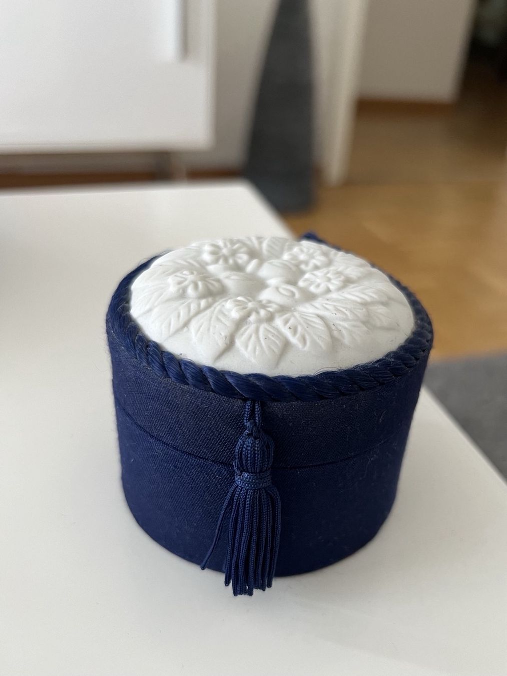 Barattoli: Vintage Schmuckschatulle – Usato da Basel venduto da M.M_ 1