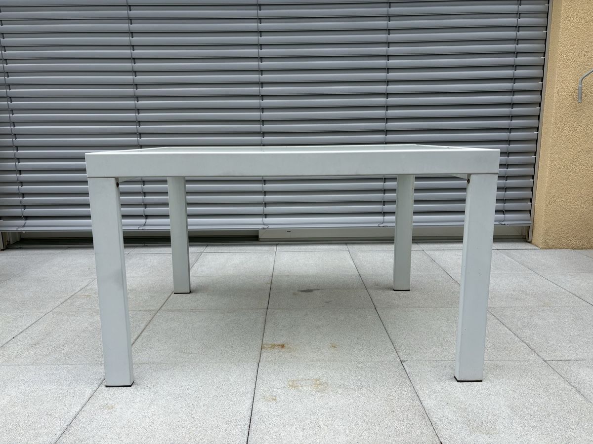 Tavoli: Table  – Usato da Orbe venduto da morgane. 2