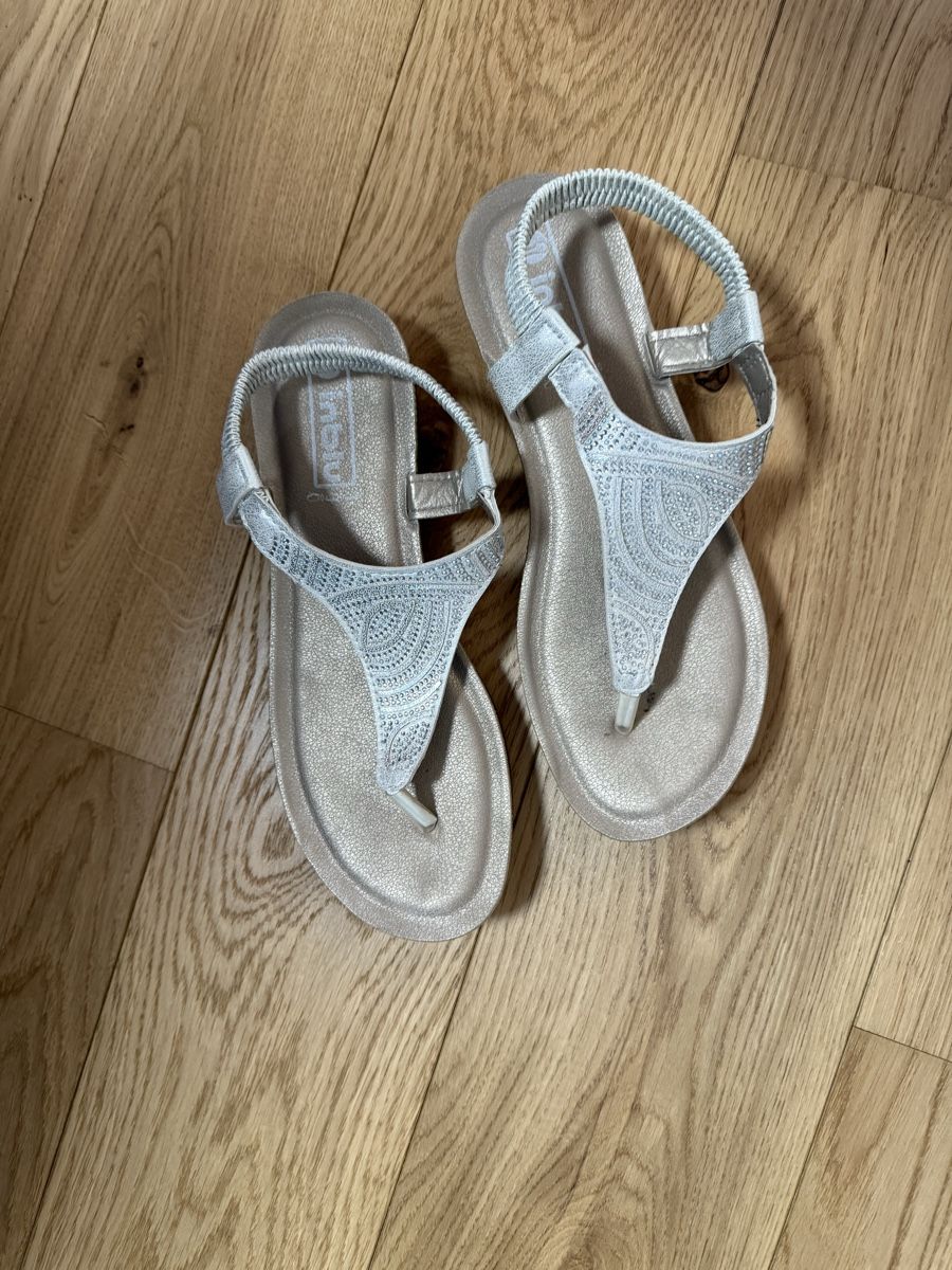 Scarpe da donna: Sandalen 40 – Usato da Brüttisellen venduto da Bluepurple1