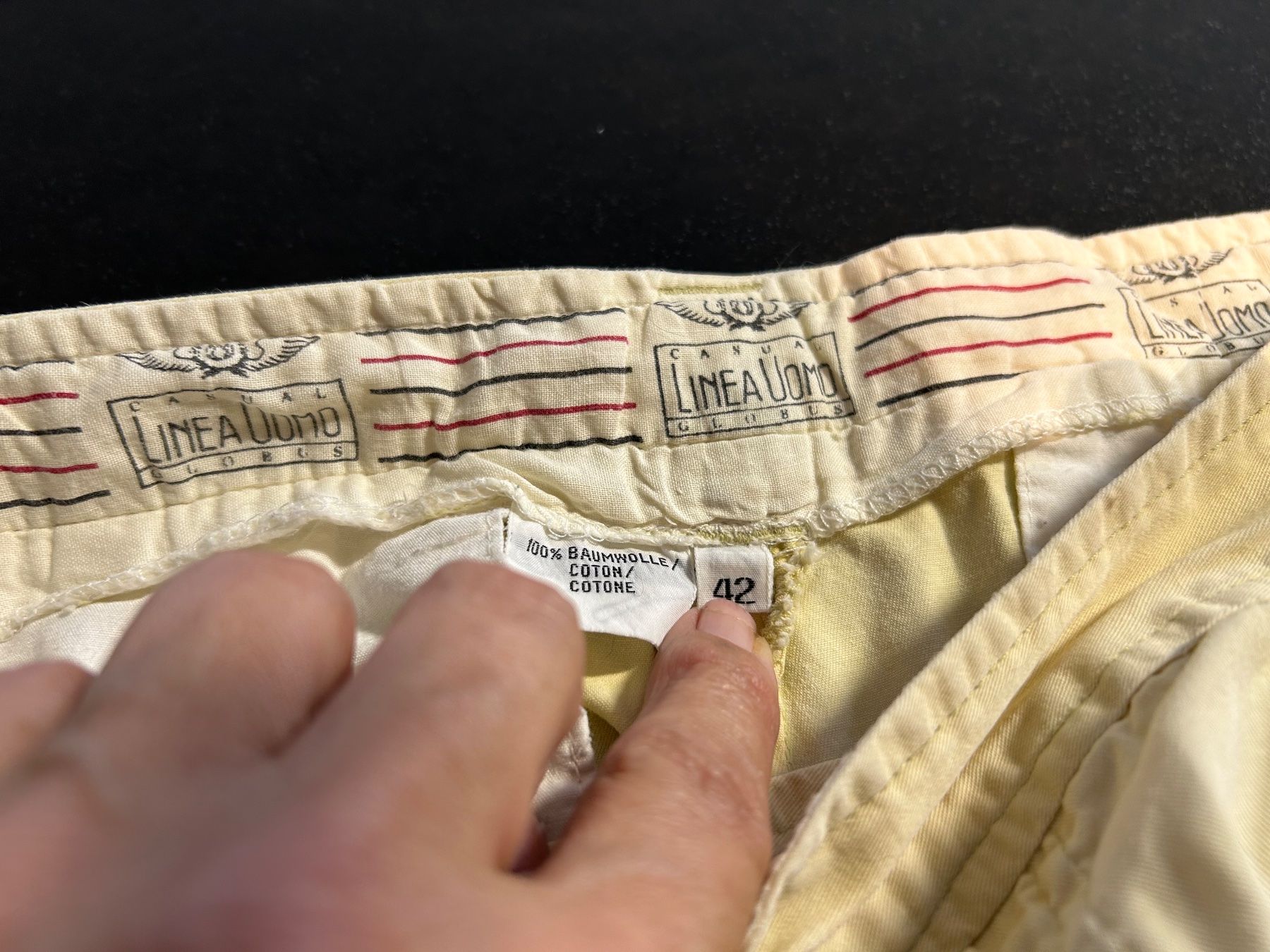 Pantaloni: Kurze Hosen – Usato da Zumikon venduto da Uranus88 2