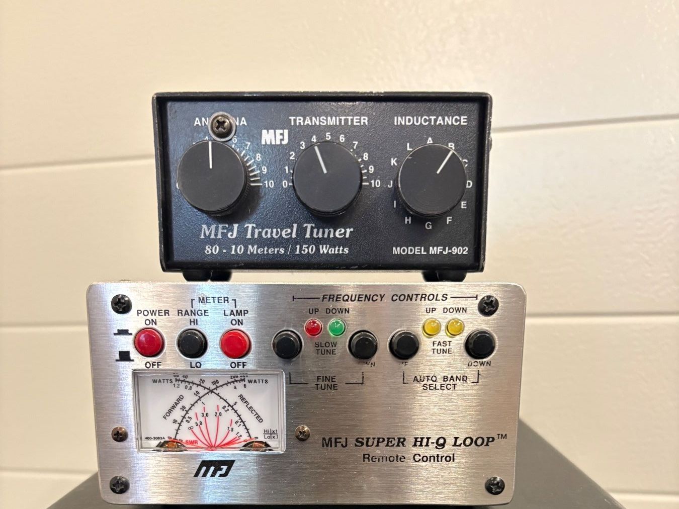 Receiver: MFJ Travel Tuner 902 – Gebraucht aus Wiesendangen von plus-minus 1