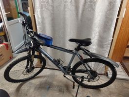 Stevens S7 Mountainbike - Bereit für jedes Abenteuer!