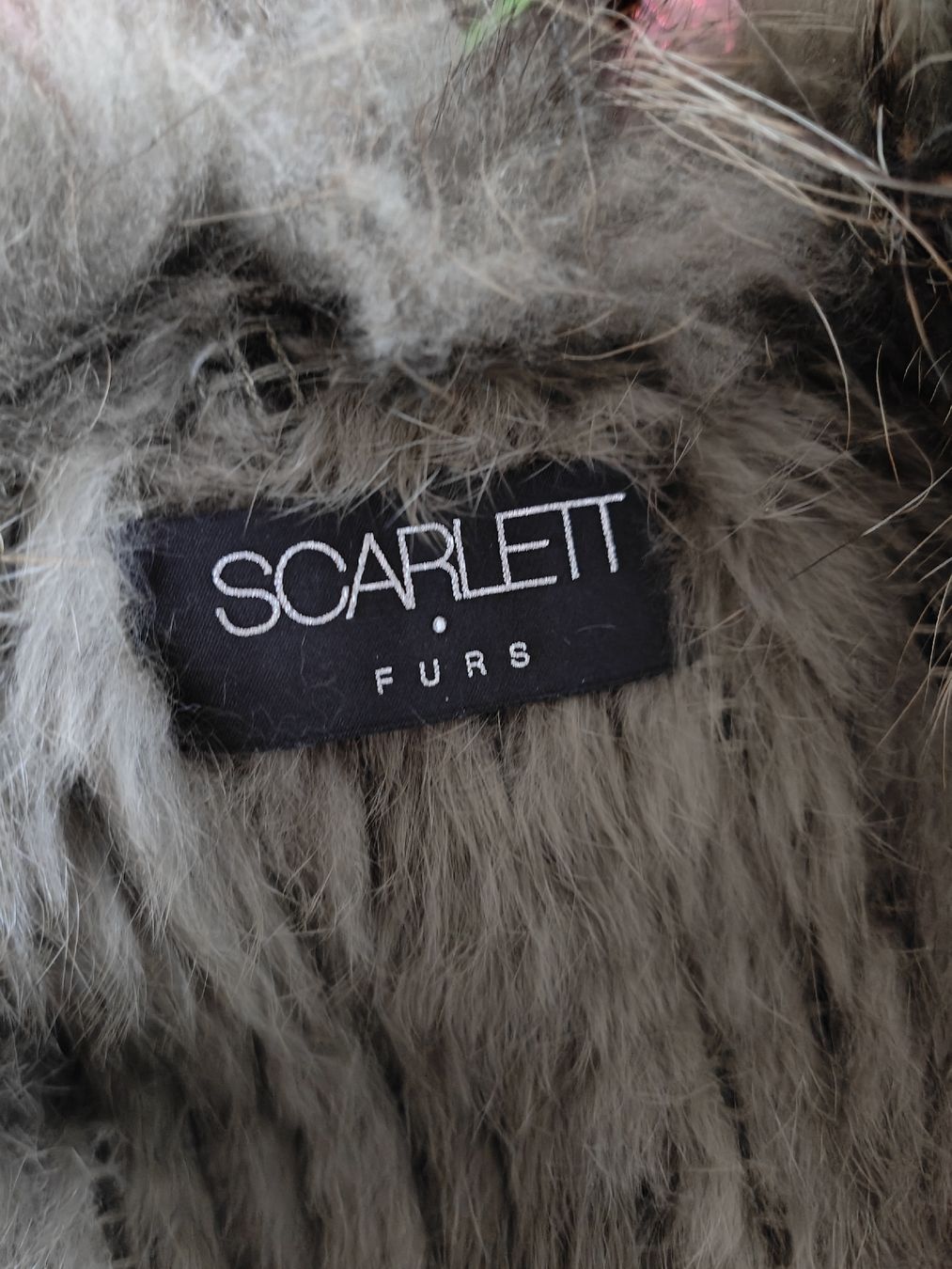 Gilets: Gilet en fourrure véritable SCARLETT – D'occasion à Massongex par kik_y97b 2