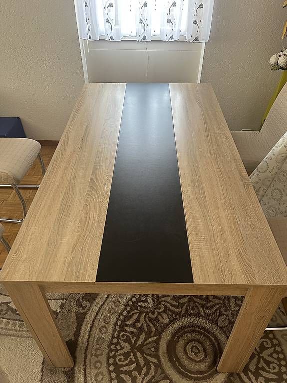 Tables: Tables  – D'occasion à Farvagny-le-Grand par anc_xvk7