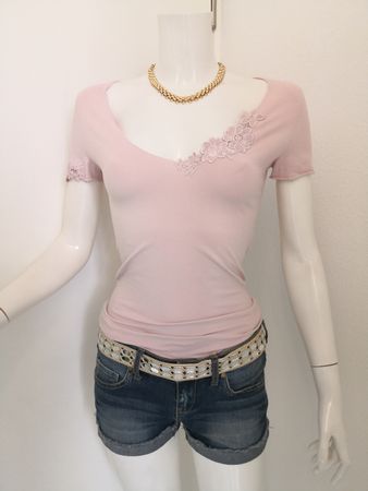 🤩MANGO TOP STRETCH ROSA MIT STICKEREI
