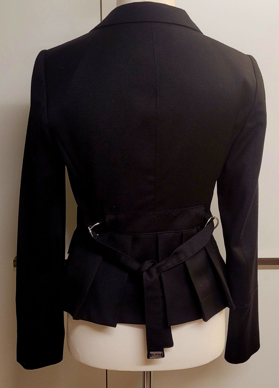 Giacche: Designer Blazer neu schwarz L – Nuovo (secondo la descrizione) da Ruggell venduto da liverzano1 1