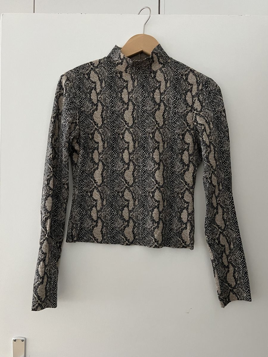 Bershka Maglioni & Felpe: Printed Longsleeve – Usato da Biel/Bienne venduto da Peeeep10