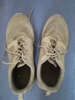 Laufschuhe für Herren Sneakers NIKE 43 Graue grey