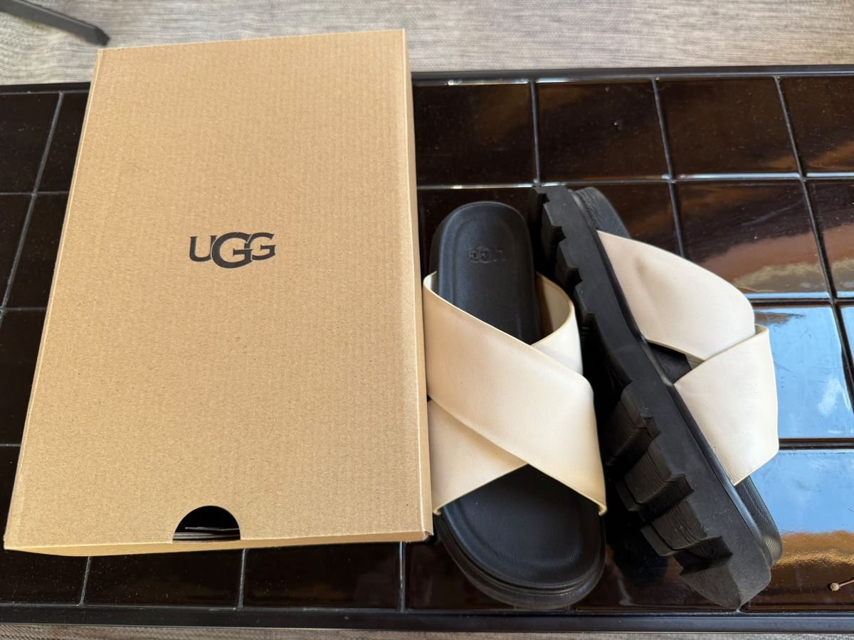 Ugg Scarpe da donna: UGG Sandales neuves Gr. 38 – Nuovo e nell'imballaggio originale da Zürich venduto da Amos23 2